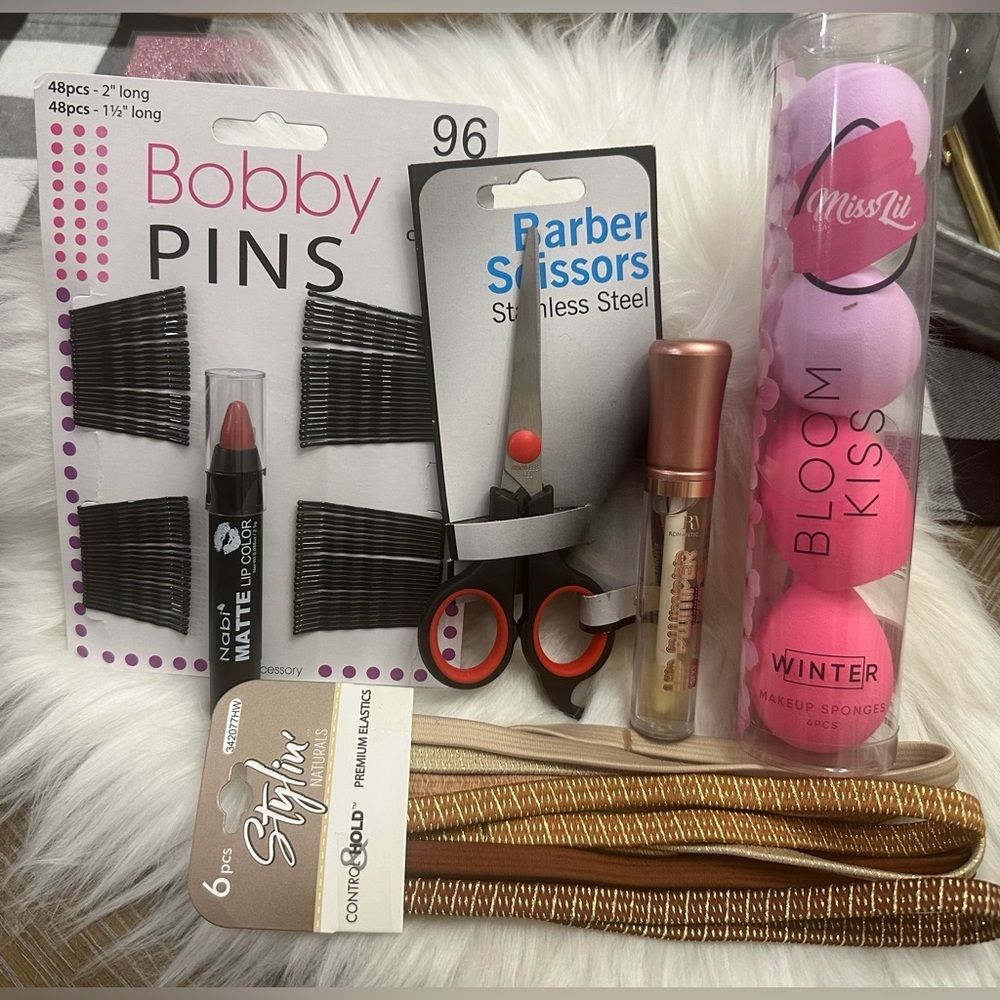 Beauty Hair Essentials Bundle Miss‎ Lil Nabi Makeup Sponges Scissors Bobby Pins